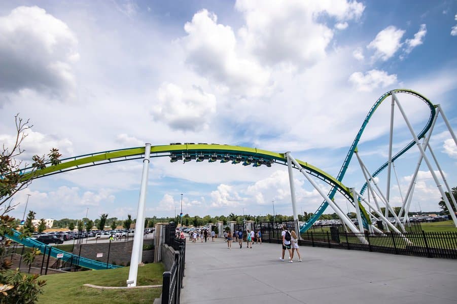 Fury 325 in the theme park Carowinds