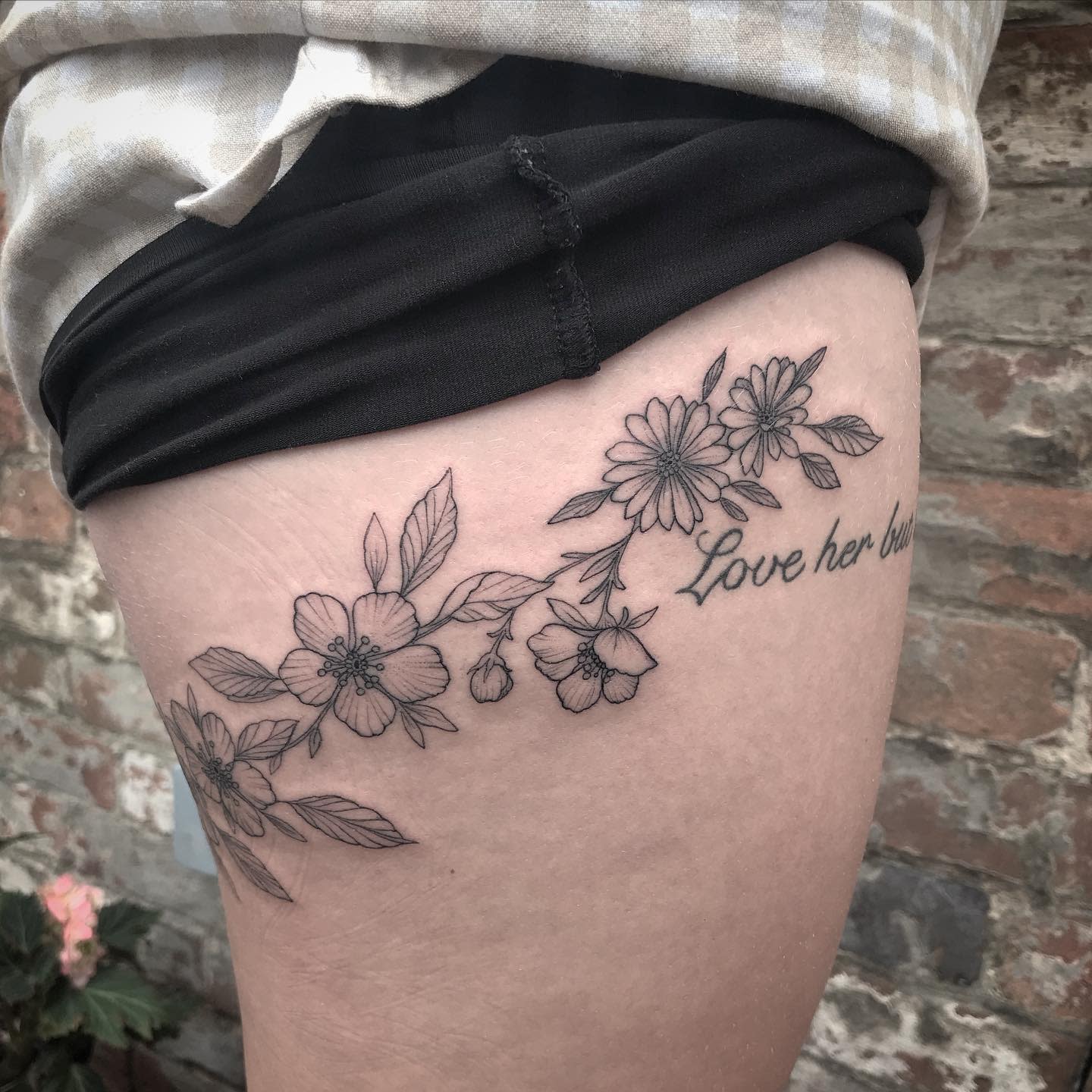 Flower Garter Tattoo -brionyvictoriatattoo