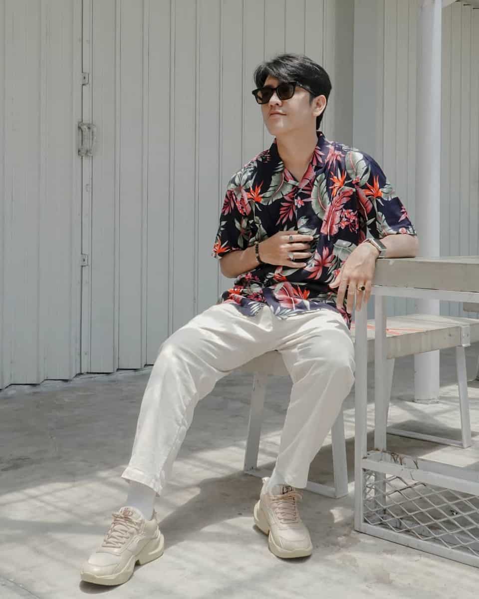 Hawaiian Shirt and Pants Coachella Outfits Men