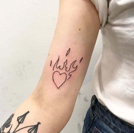 Heart Outline Upperarm Tattoo _lexii_ee