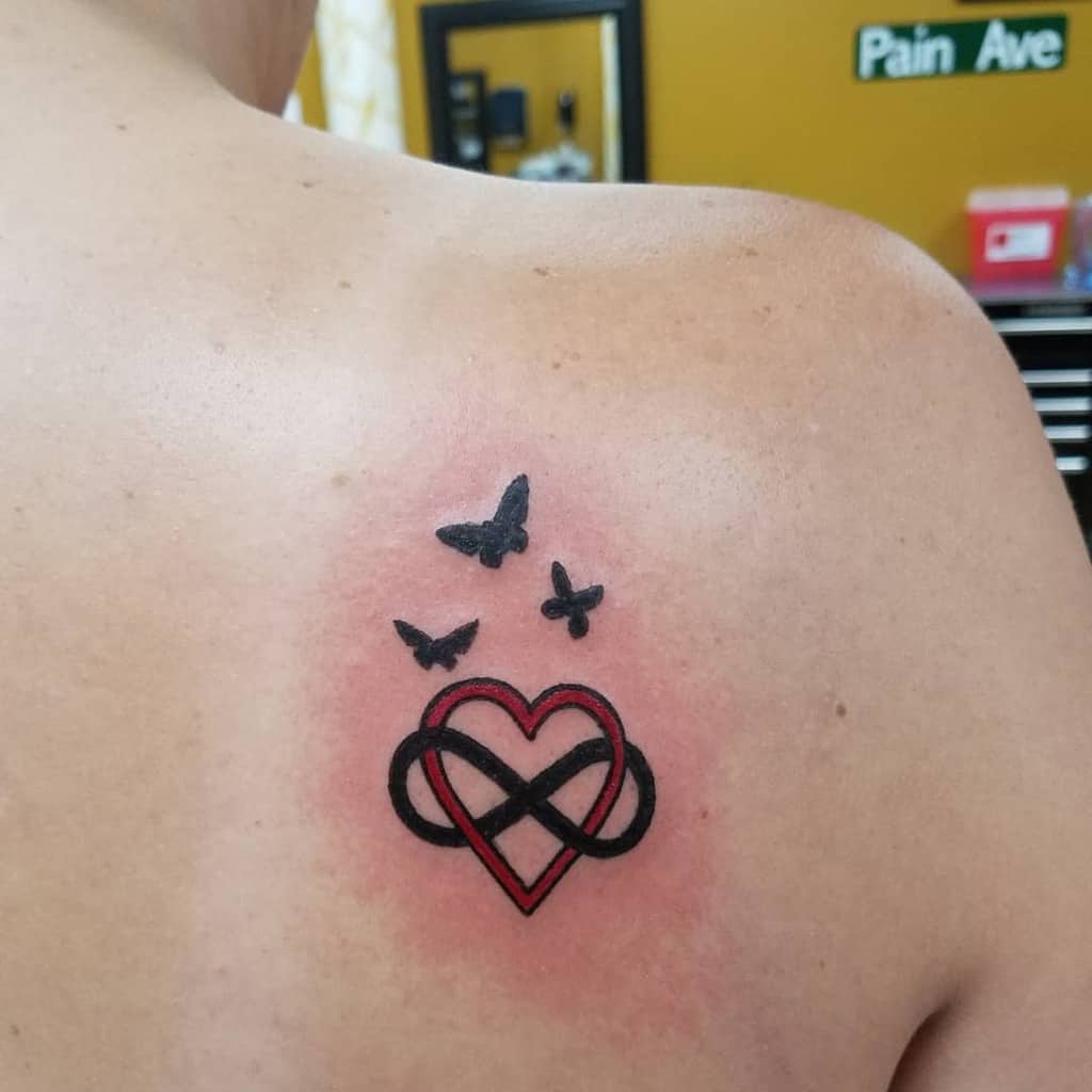 Infinity Heart Back Tattoo 2 burrbryce