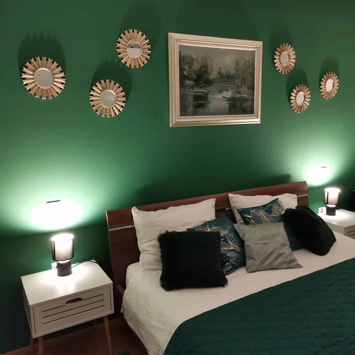 Interior Green Bedroom Ideas -sviky15