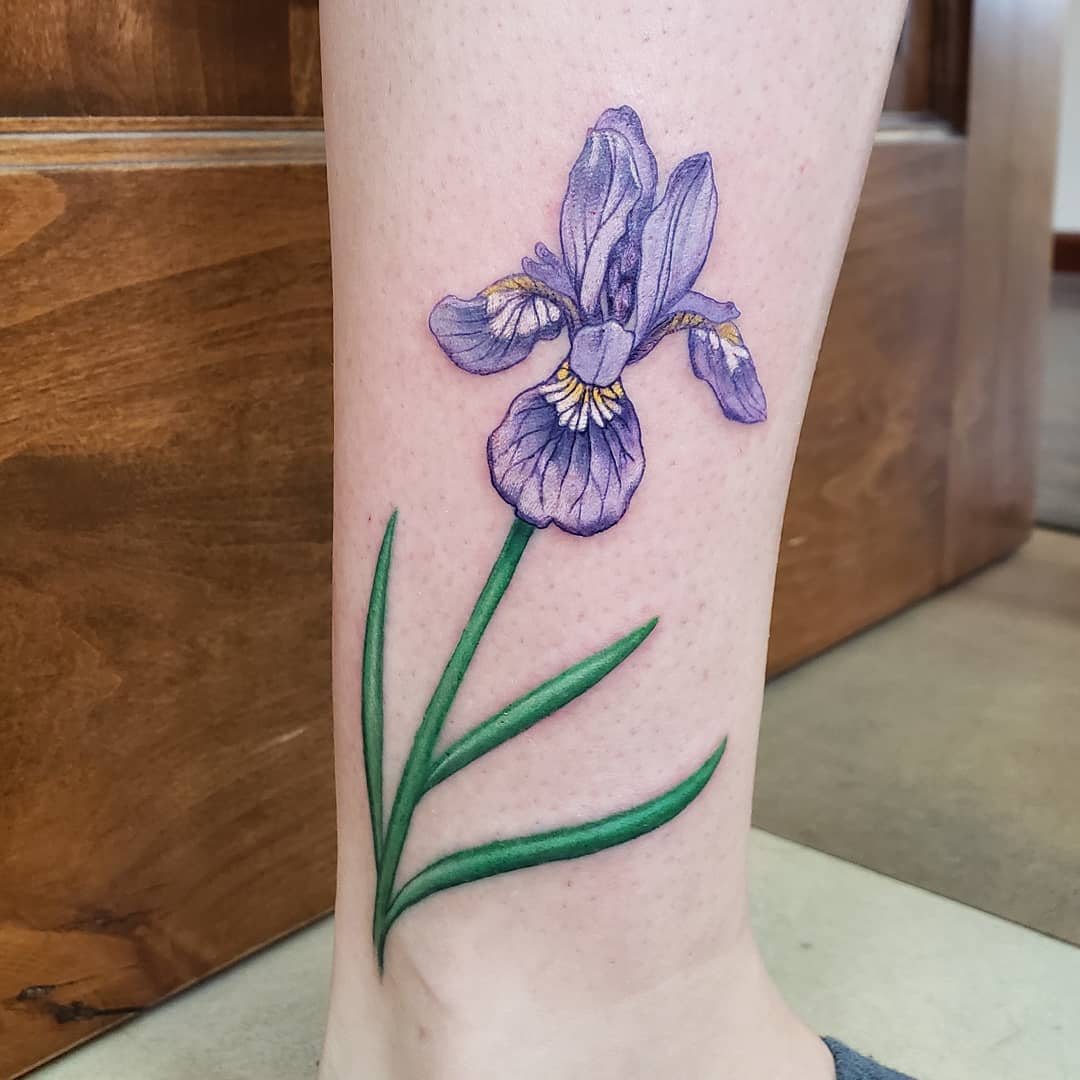 Tatuaje de Iris en el tobillo -slimjonesink