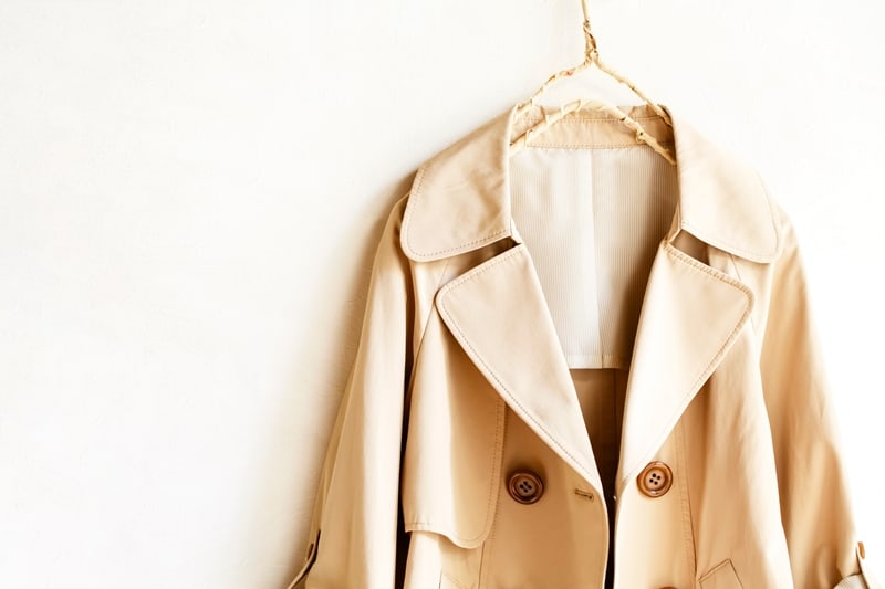 Key Differences Between a Trench Coat and an Overcoat