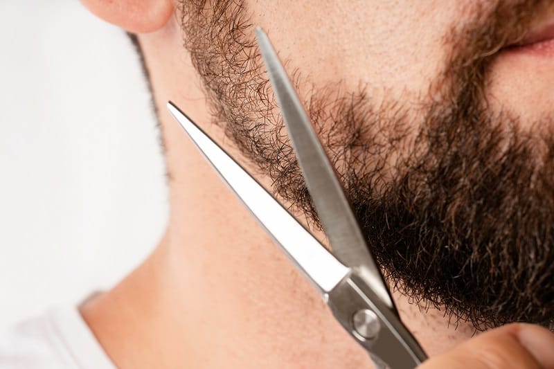 Knowing-When-to-Trim-A-Beard-The-Proper-Way