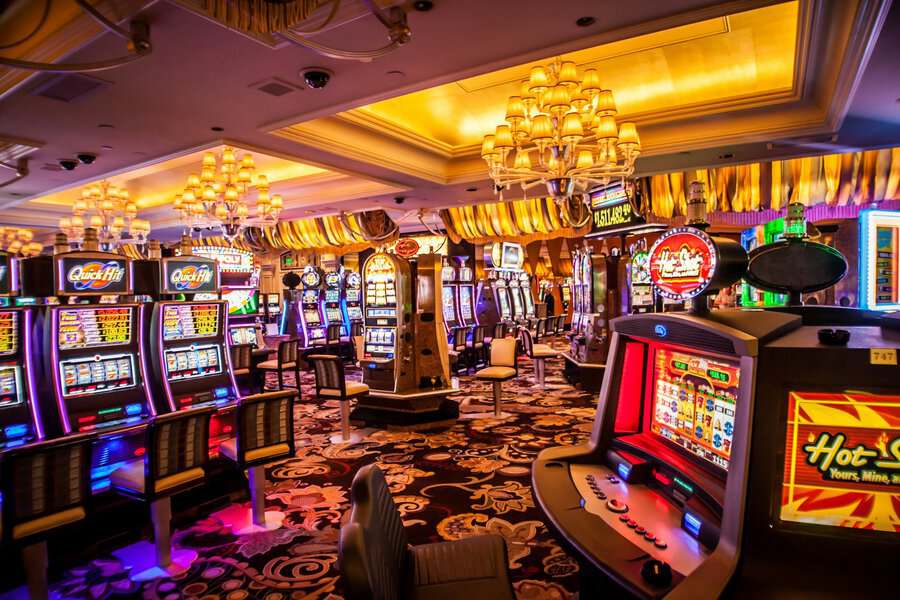 How Social Casino Games Blend Style, Rewards, and Mobile Entertainment