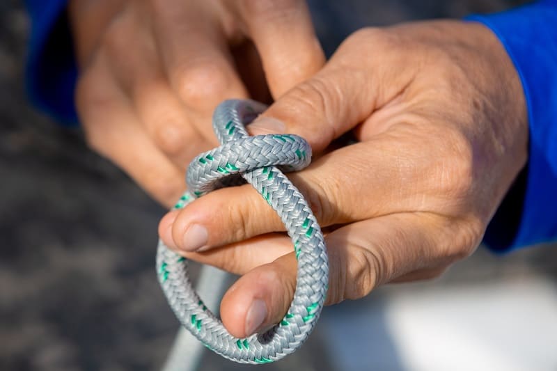Learn-Knots-Tactics-And-Techniques-To-Master-Wilderness-Survival