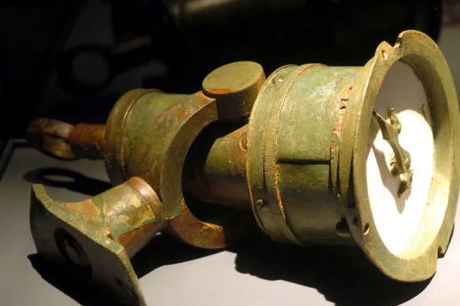 Logometer from the wreck of the Titanic