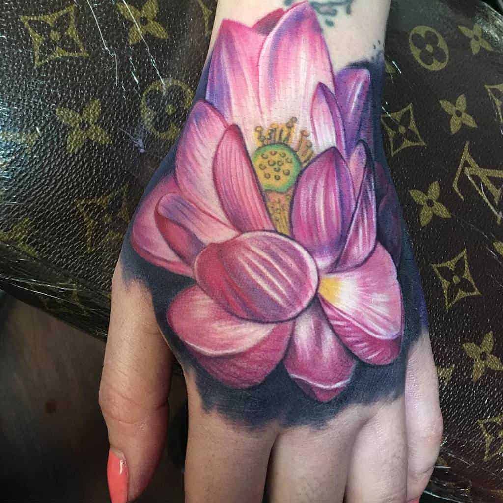 Lotus-Flower-Tattoo-Women-fax_tats