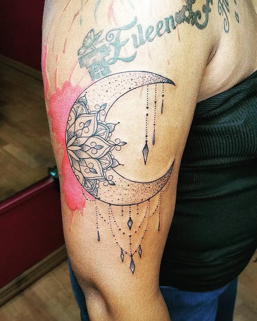 Mandala Crescent Moon Tattoo ink_up_emmanuel