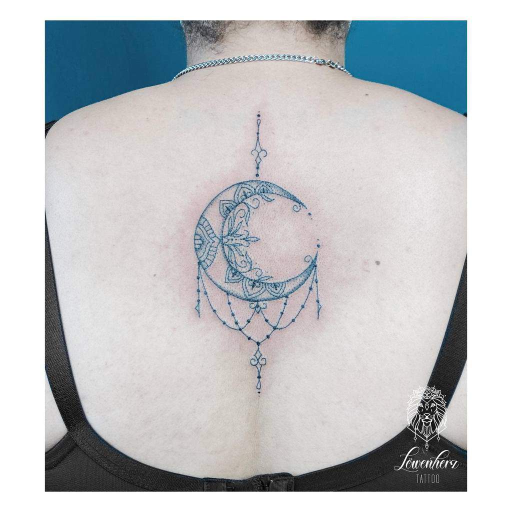 Mandala Crescent Moon Tattoo loewenherz.tattoo