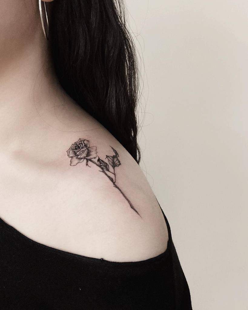 Minimalist Flower Shoulder Tattoo why.rose_tatart