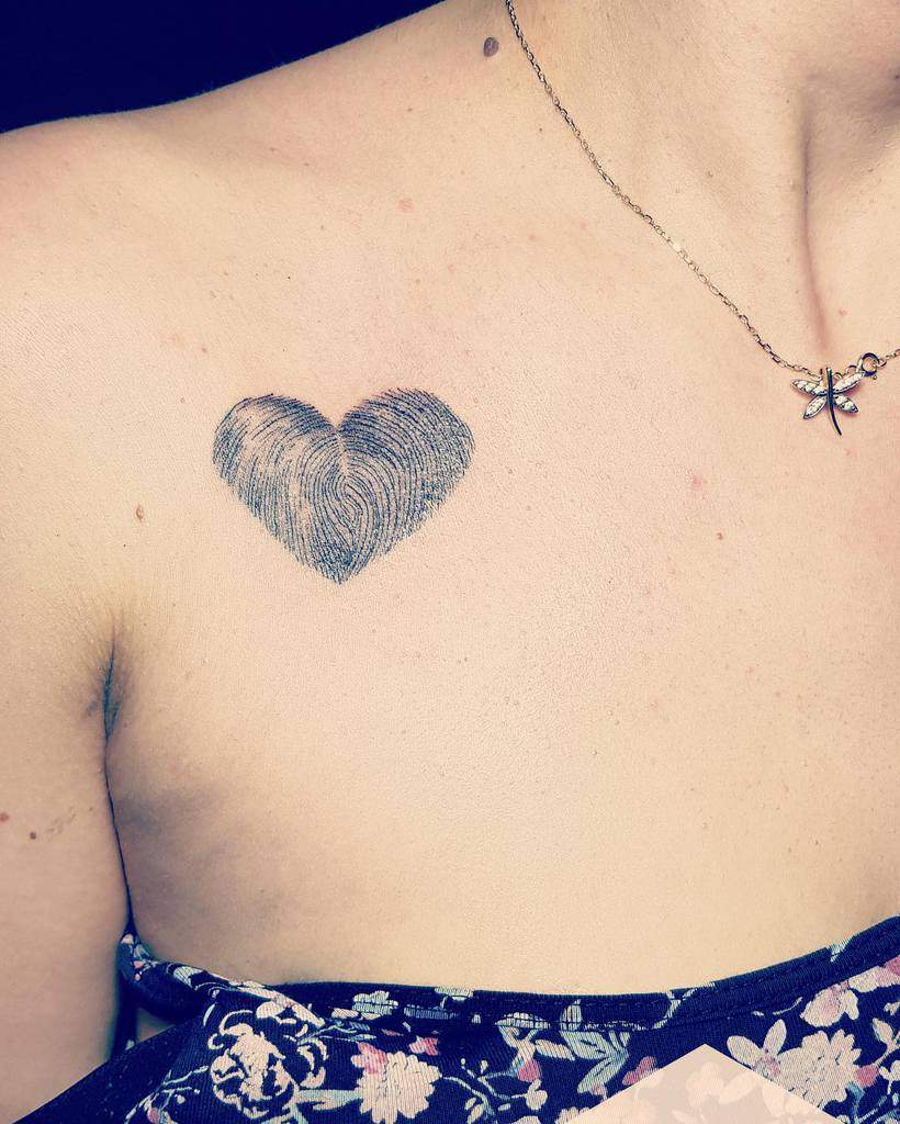 Minimalist Heart Tattoo Cristina.boiangiu.tattoo