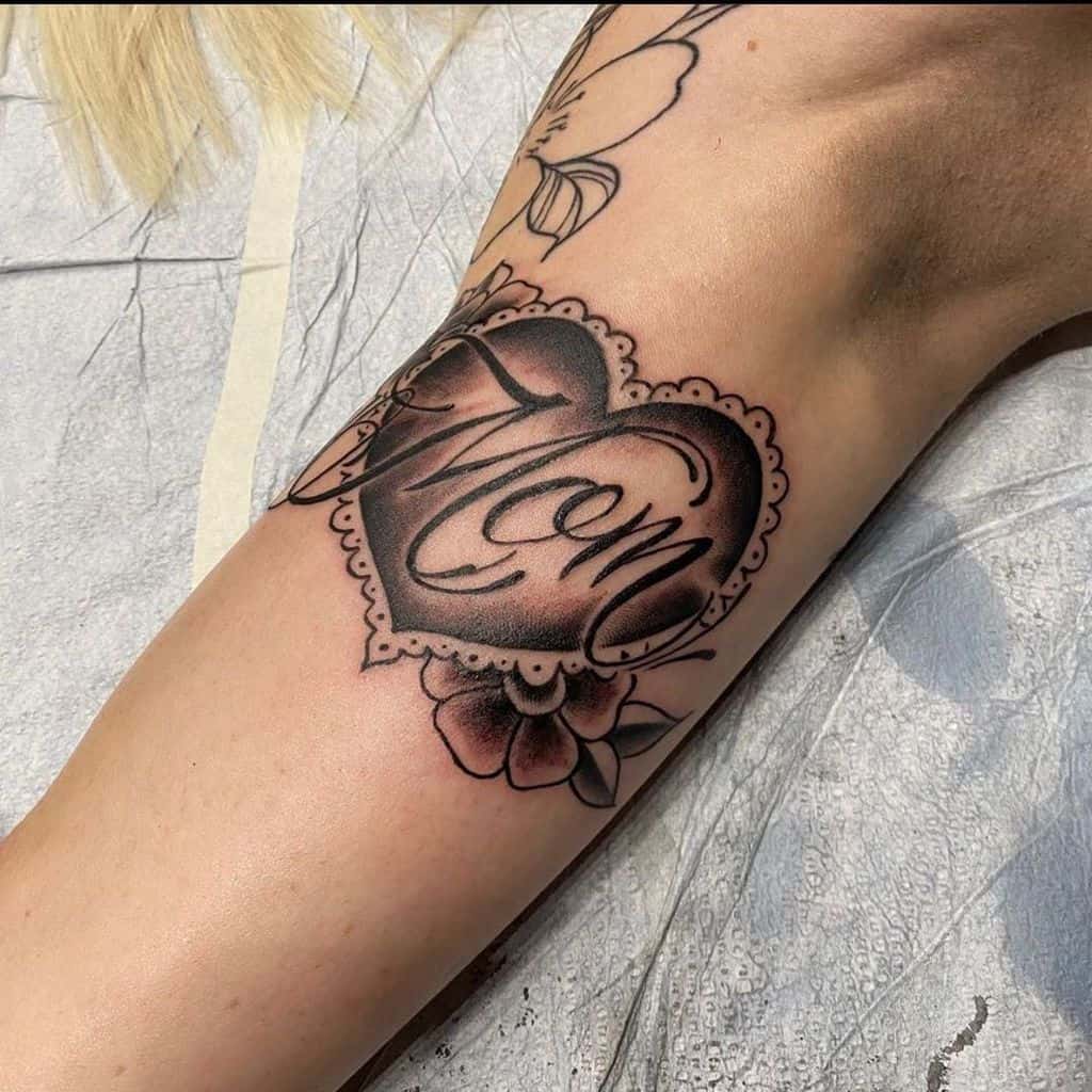 Mom Heart Black and White Tattoo songbird.tattoo