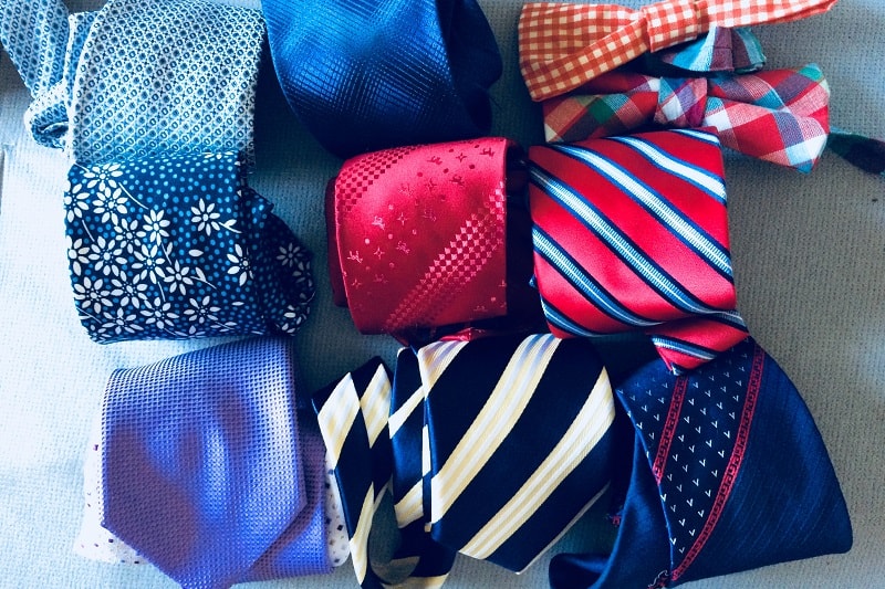 Necktie-Colors-to-Choose-a-Tie-for-a-Suit