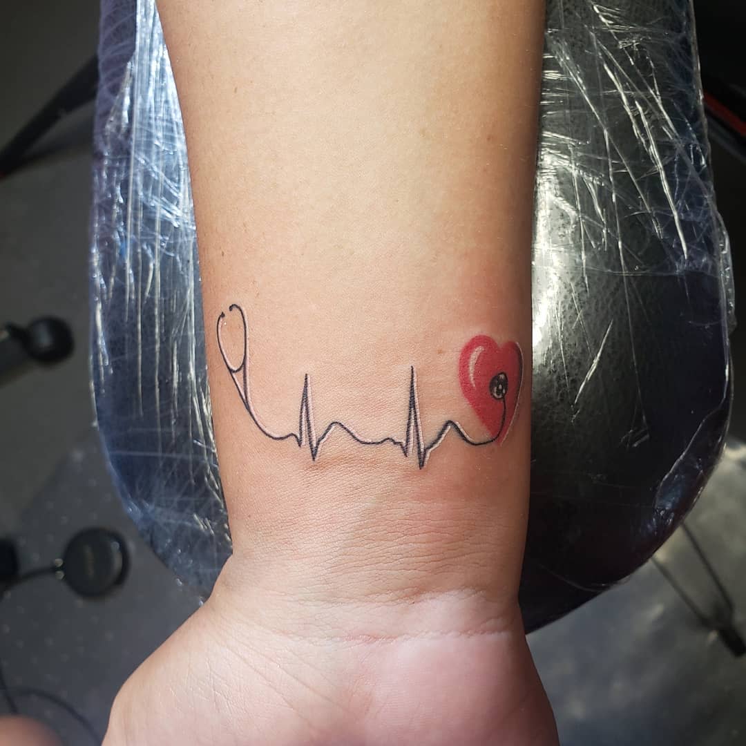 35 Satisfying Heartbeat Tattoo Designs, Ideas & Images - Picsmine