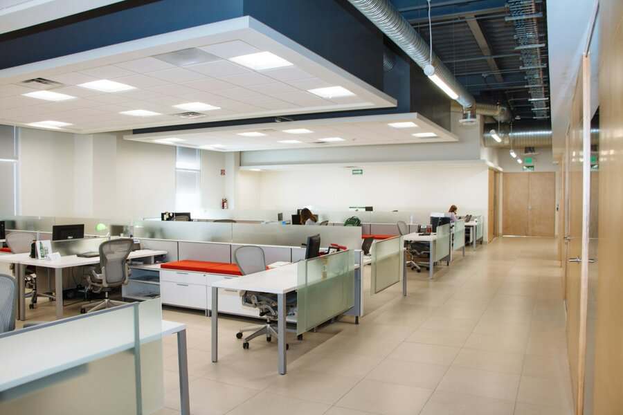 Office Cubicle Layout Planning: Space Standards, Compliance, and Workflow Optimization
