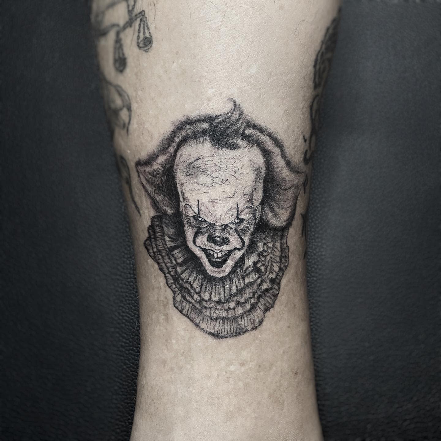 Dibujos  Horror tattoo Spooky tattoos Black ink tattoos