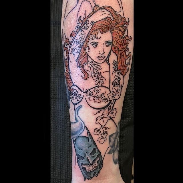 Arm Poison Ivy Tattoo -babalon.tattoo