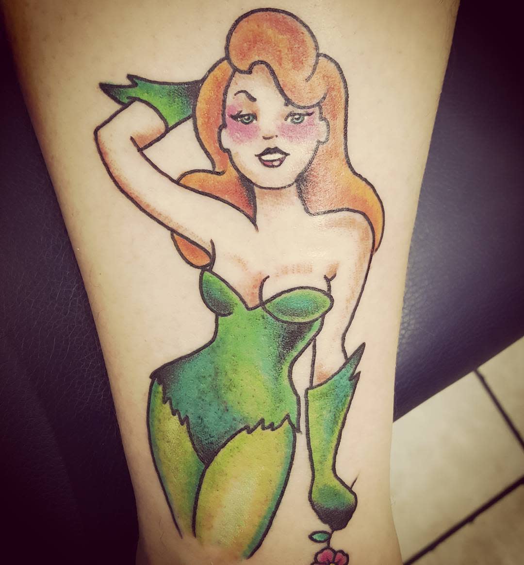 Simple Poison Ivy Tattoo -lelandomatic