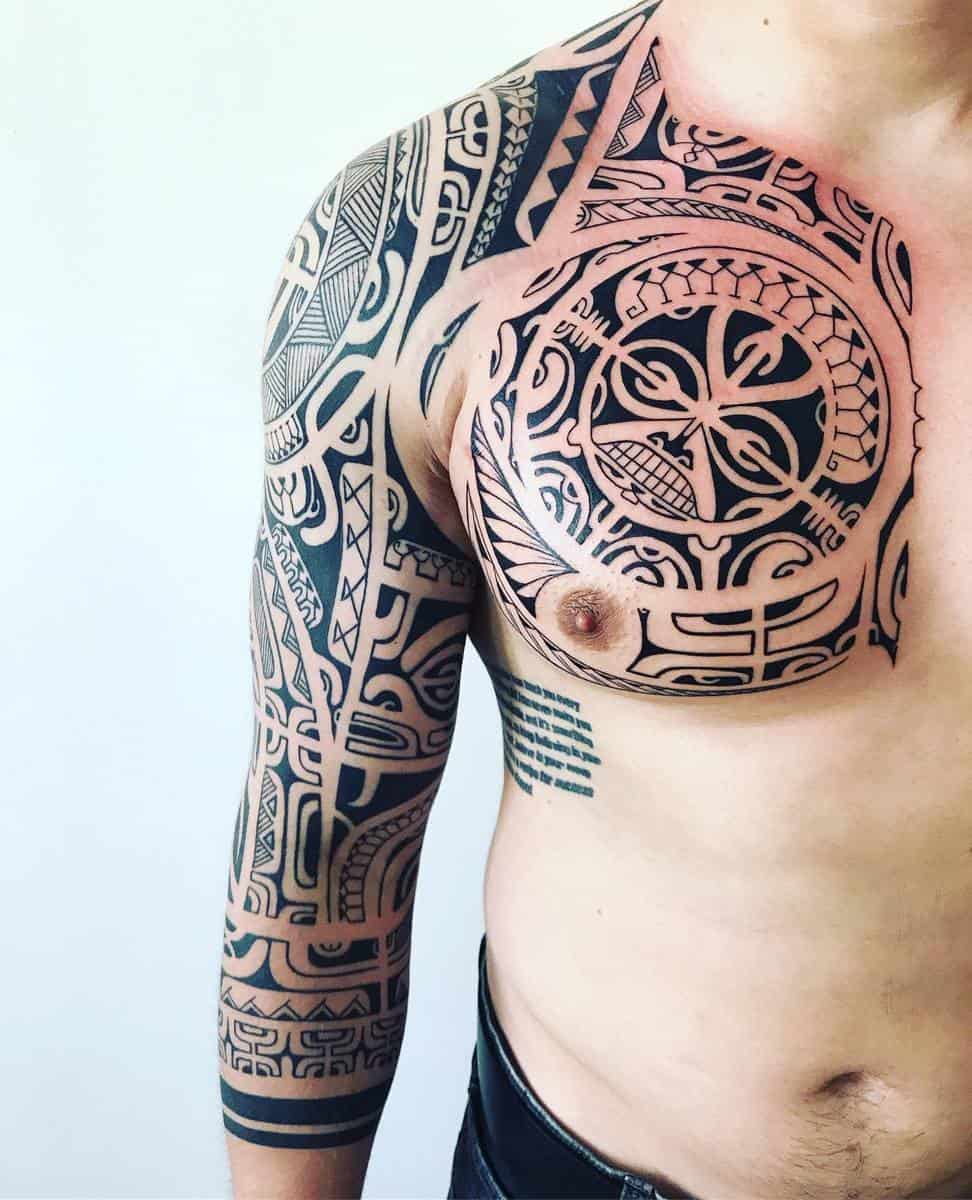 Polynesian Half Sleeve Tattoo bara.tattoo