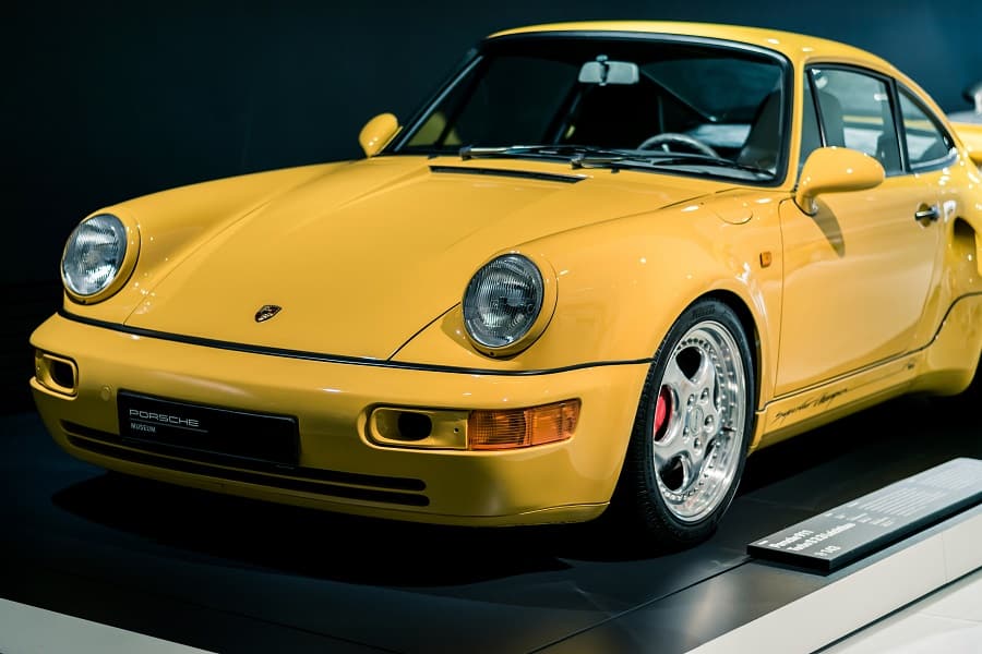 Porsche 911