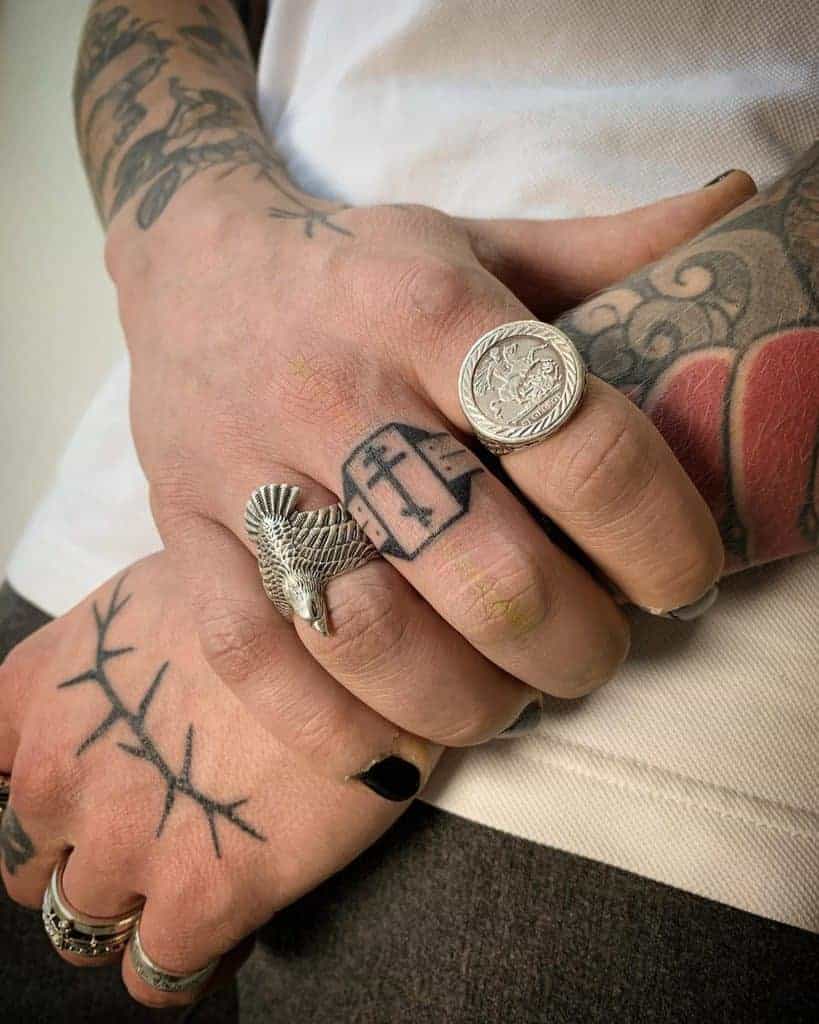 Replica-ring-tattoo-kirkbudden-1229×1536