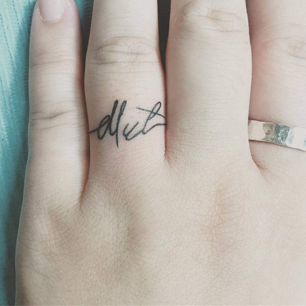 Script And Lettering Ring Tattoo Warmy.ta2.life