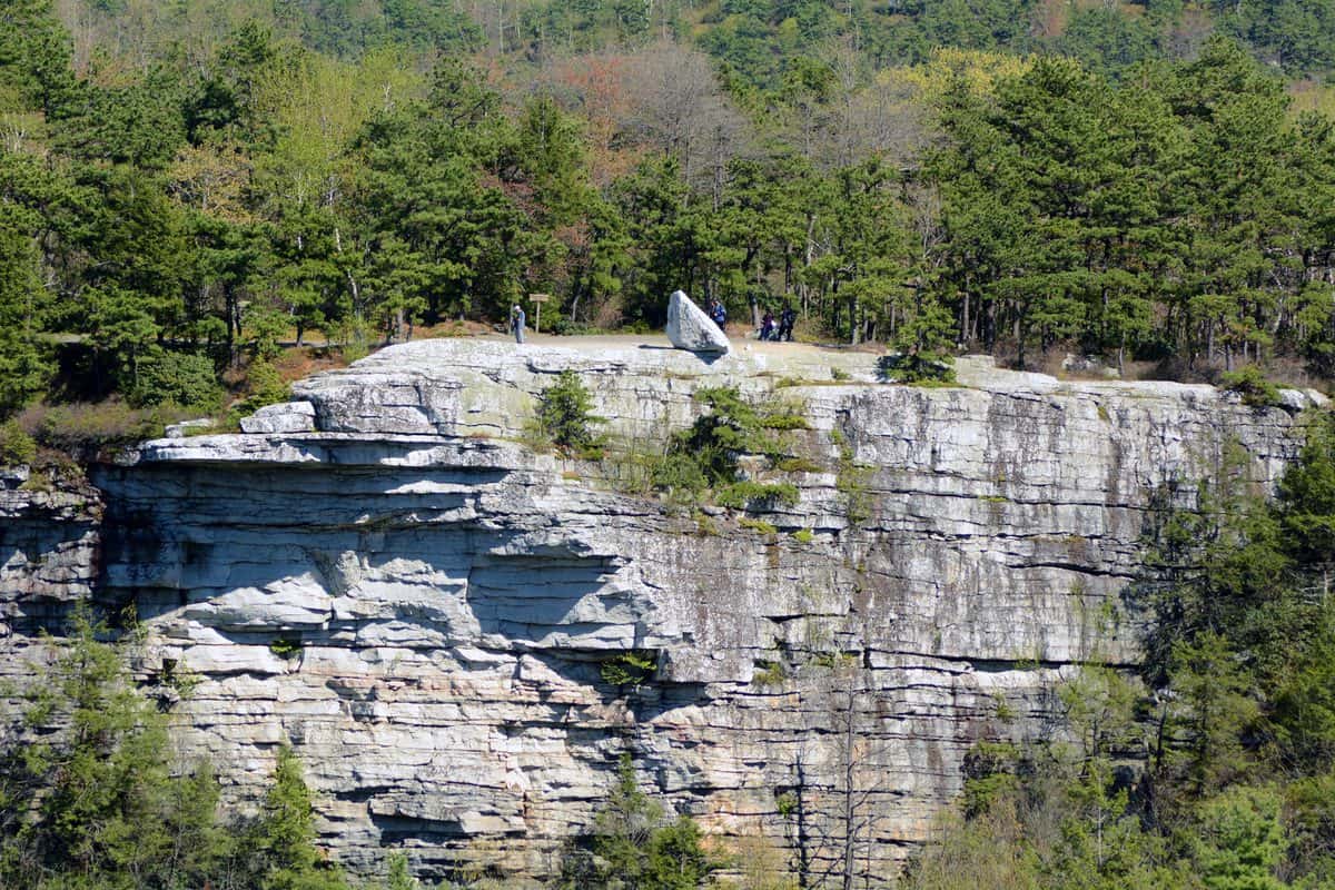 Pattersons,Pallet,Overlook,At,Lake,Minnewaska,State,Park,In,The