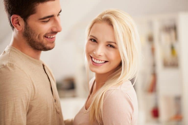 How To Tell If A Girl Likes You Signs Every Man Should Know