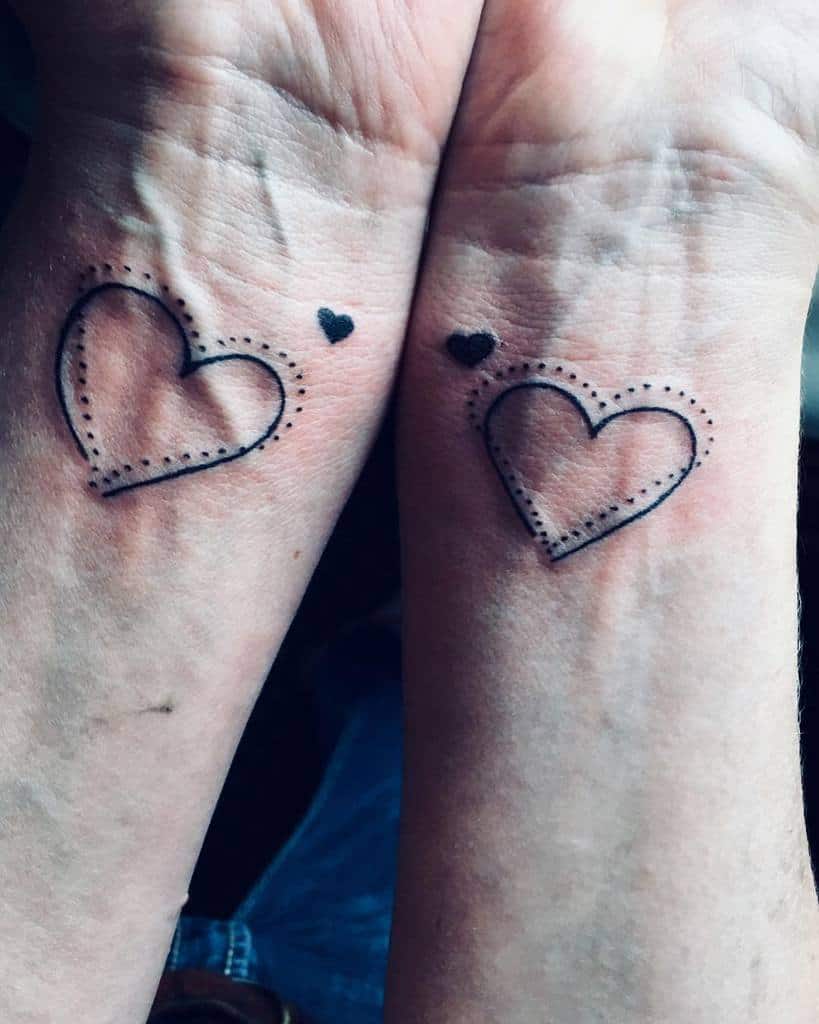 10 Infinity Heart Tattoos On Foot