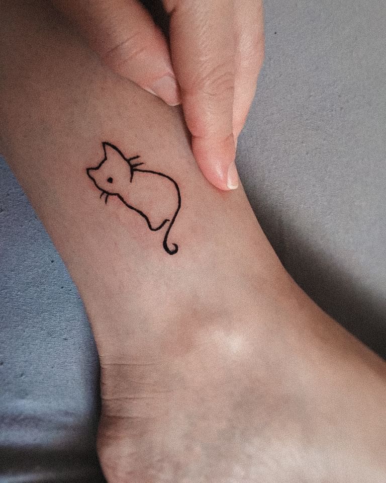 Simple Cat Ankle Tattoo millenatattoo