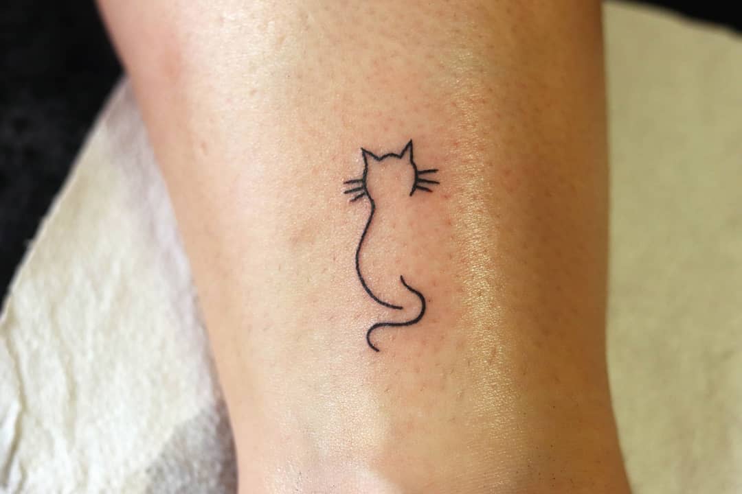 Top 61+ Best Simple Cat Tattoo Ideas [2021 Inspiration Guide]