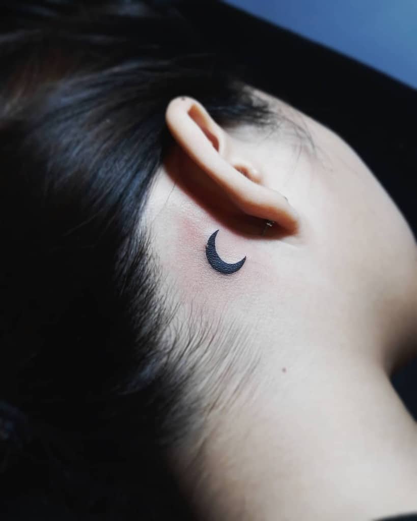 Simple Crescent Moon Tattoo elaine.tattoo