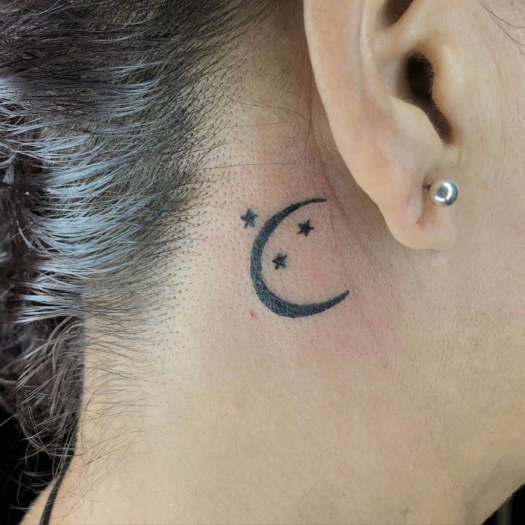 Simple Moon and Stars Tattoo tinta_machete