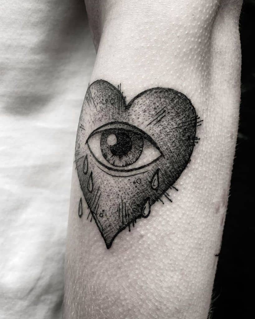 Simple Outline Black Heart Tattoo Marksnortattoo