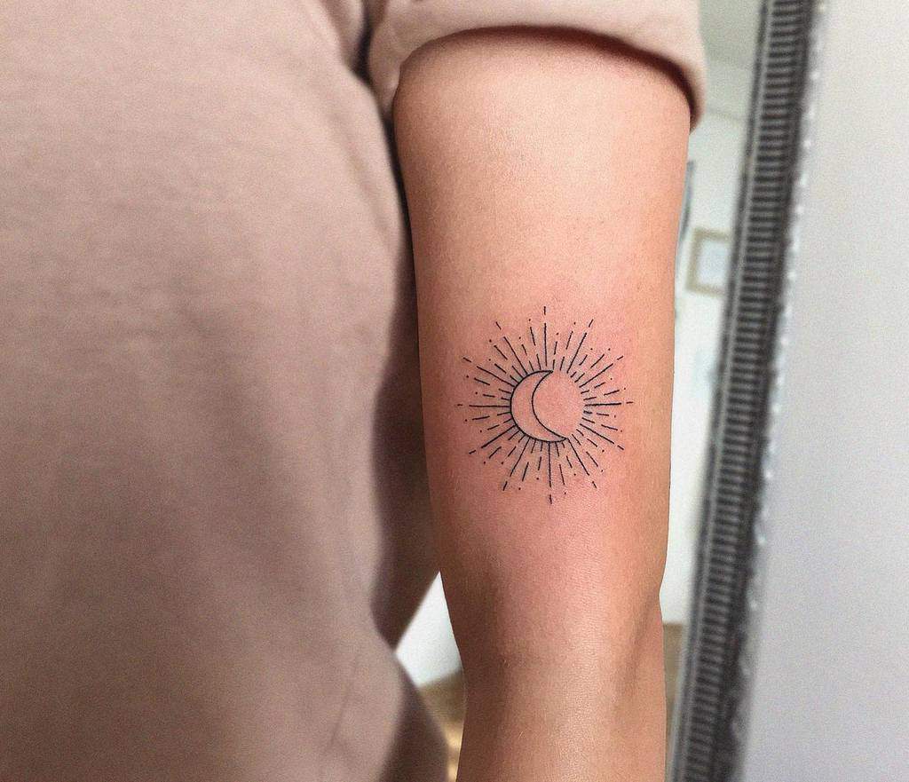 Simple Sun Upperarm Tattoo eweltattoo