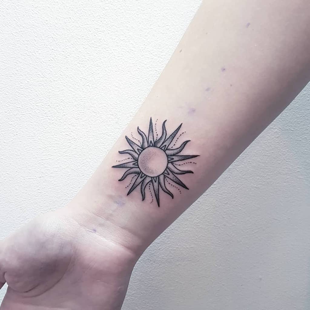 Simple Sun Wrist Tattoo kosmos_kollapse