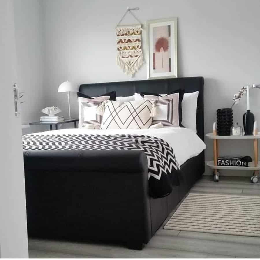 Small Bedroom Decor Ideas Homeinteriors Tp
