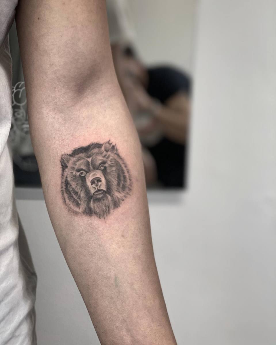 Small Black Bear Tattoo michele_disogra