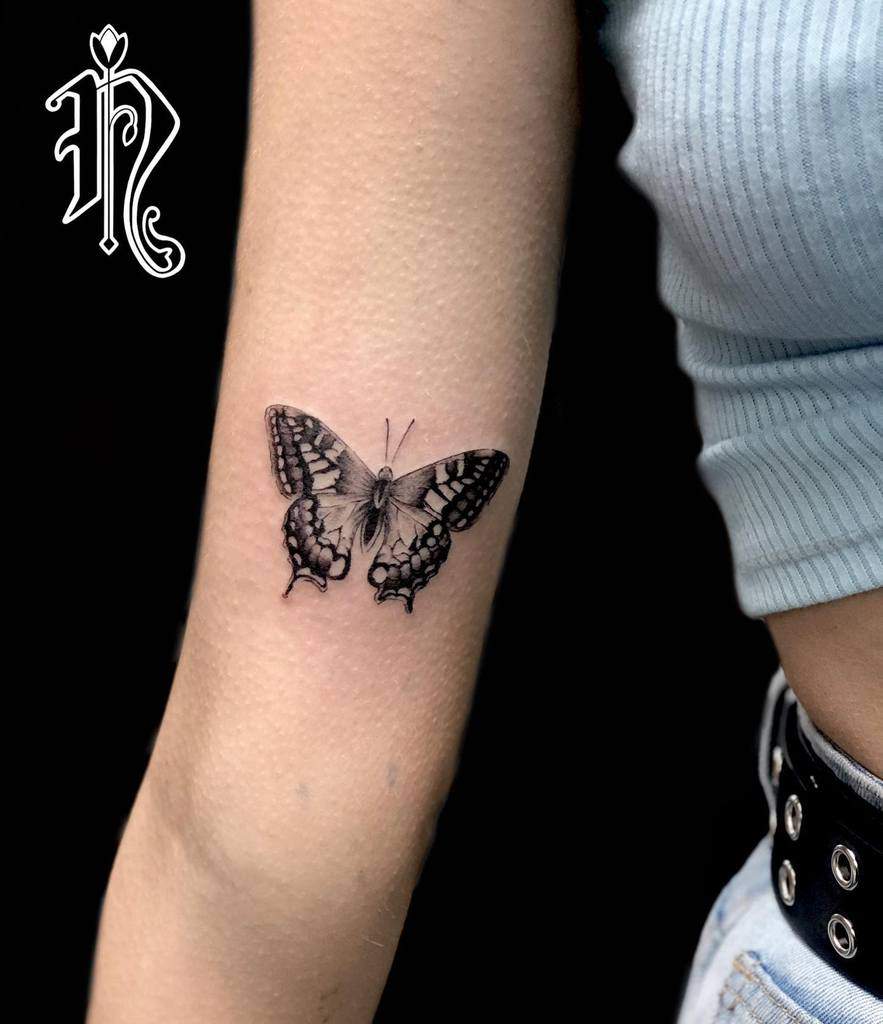 Small Butterfly Upperarm Tattoos Noemy.bodyart