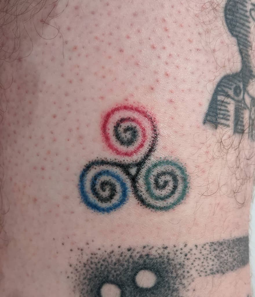 Small Celtic Tribal Tattoo dotmontt