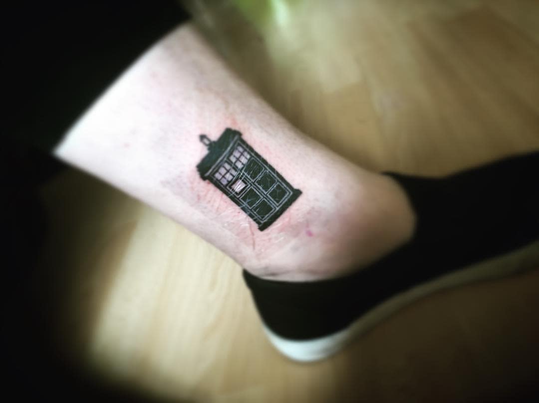 Small Doctor Who Tattoo Donnasheriidans