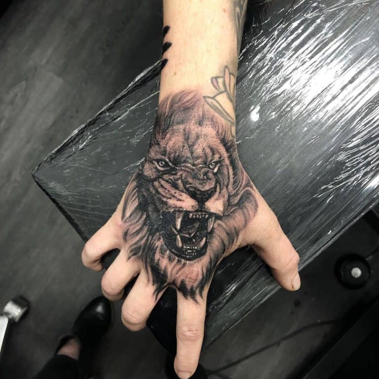 50 Awesome Small Lion Tattoo Ideas