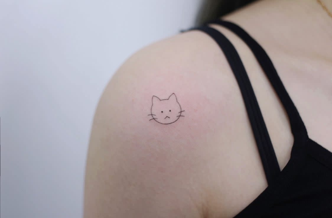 Small Simple Cat Tattoo minsong.ttt
