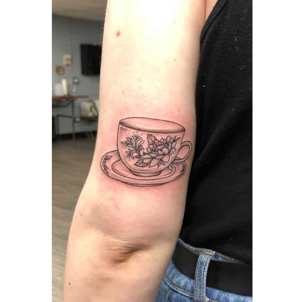 Small Simple Teacup Tattoo Tattoosbyunelune
