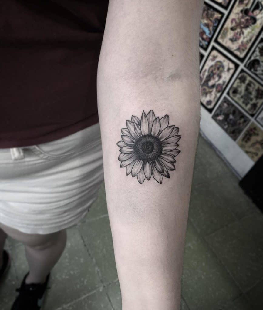 57 Small Sunflower Tattoo Ideas [2024 Inspiration Guide]
