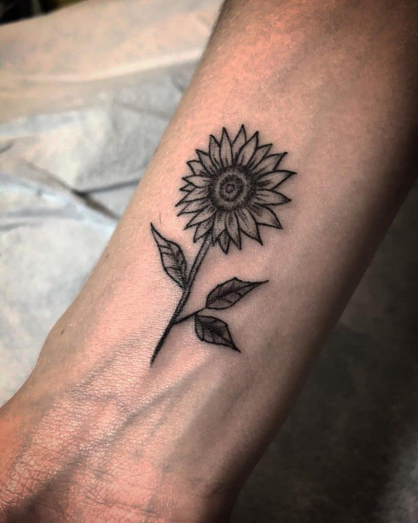 57 Small Sunflower Tattoo Ideas