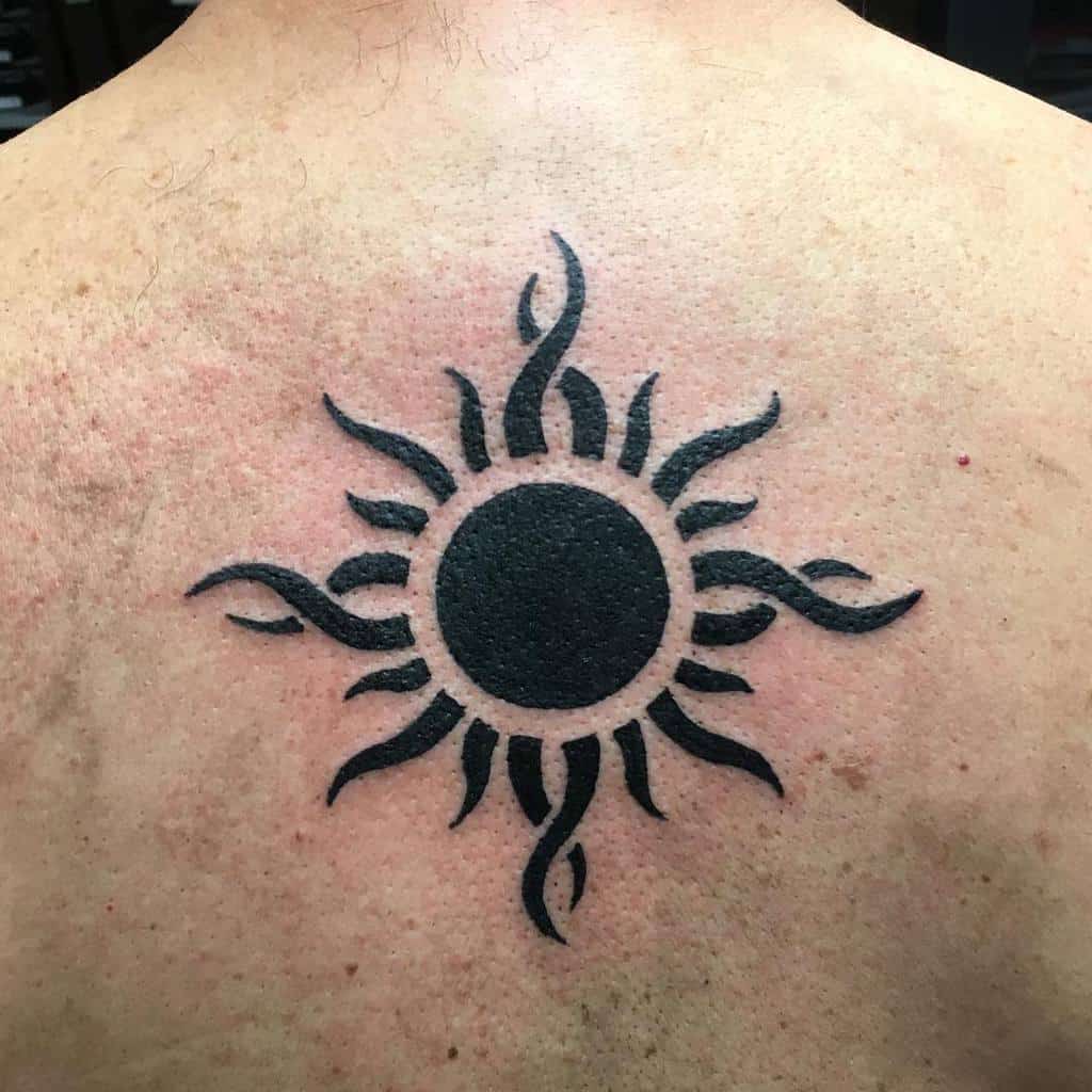 Small Tribal Sun Tattoos dick_verdammt