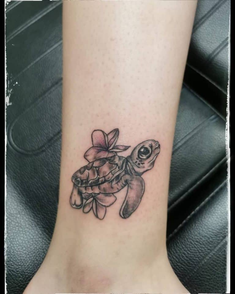 81 Cool Small Turtle Tattoo Ideas